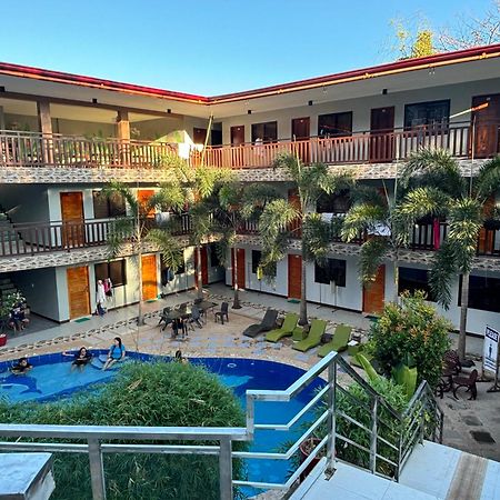 Mountain View Garden Inn Корон Екстериор снимка