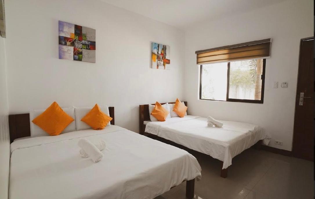 Mountain View Garden Inn Корон Екстериор снимка