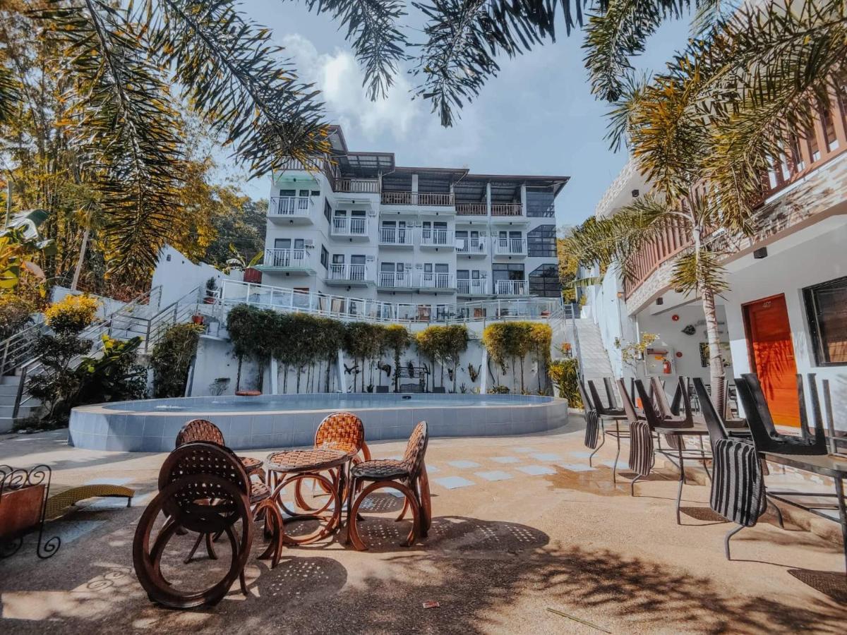 Mountain View Garden Inn Корон Екстериор снимка